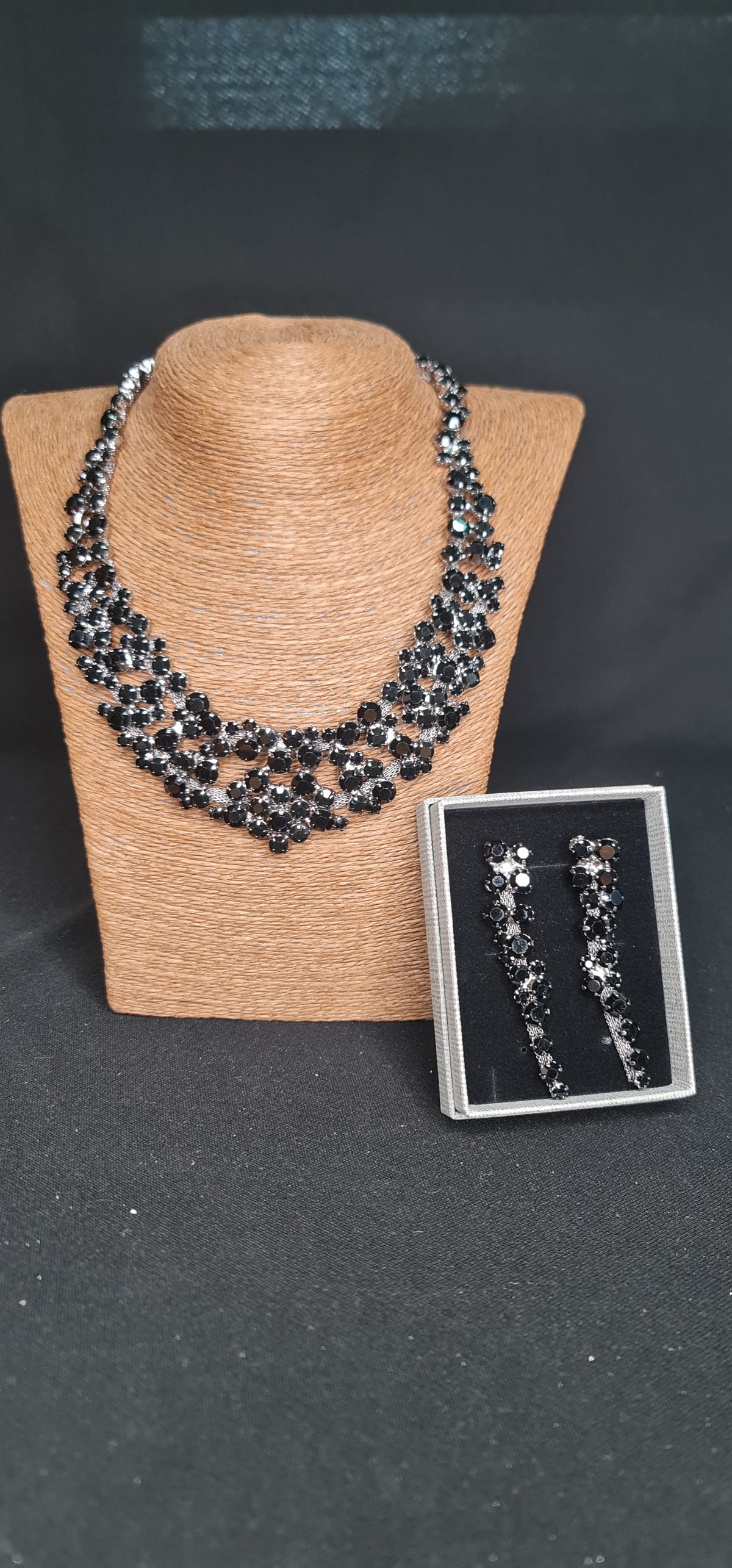 Ayomi Jewellery Set