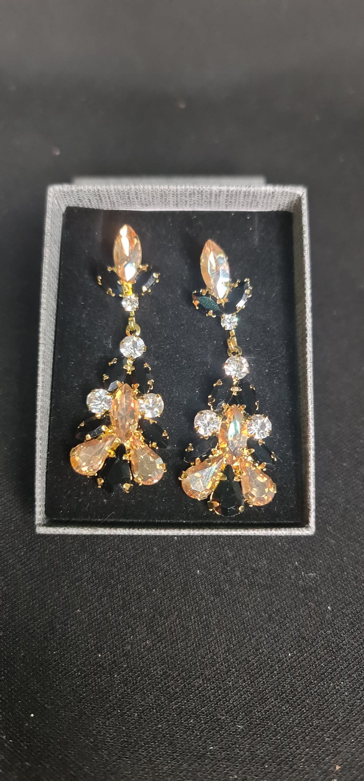 Alice Earrings