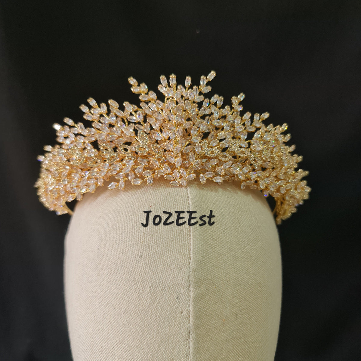 Regal crown