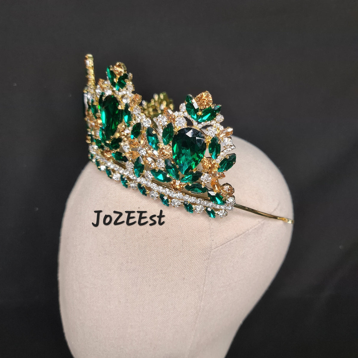 Veronica Crown