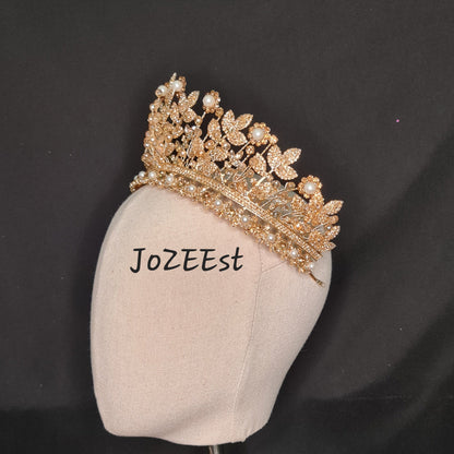 Royalty crown