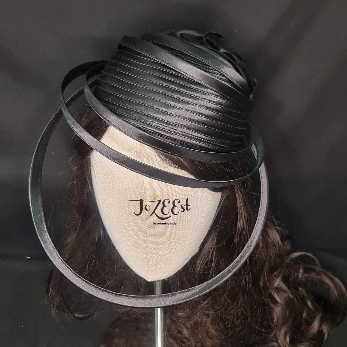 Vusi Fascinator Hat