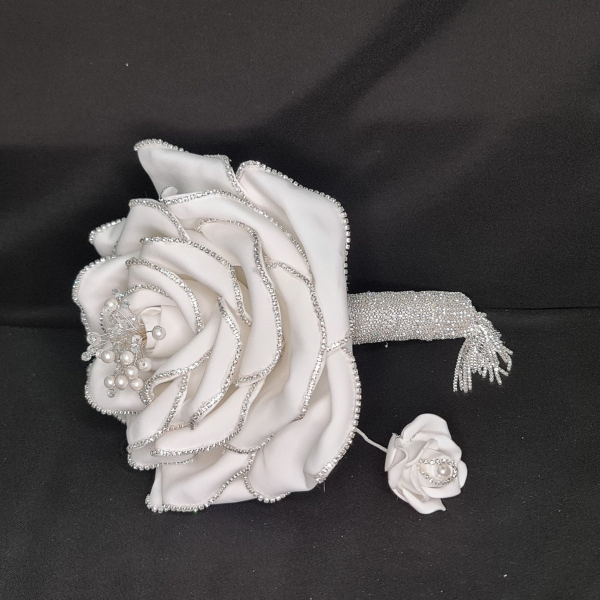 Zama Hand Bouquet