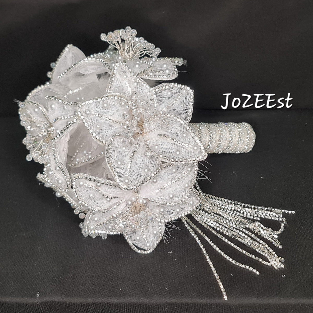 Yoliswa Hand Bouquet