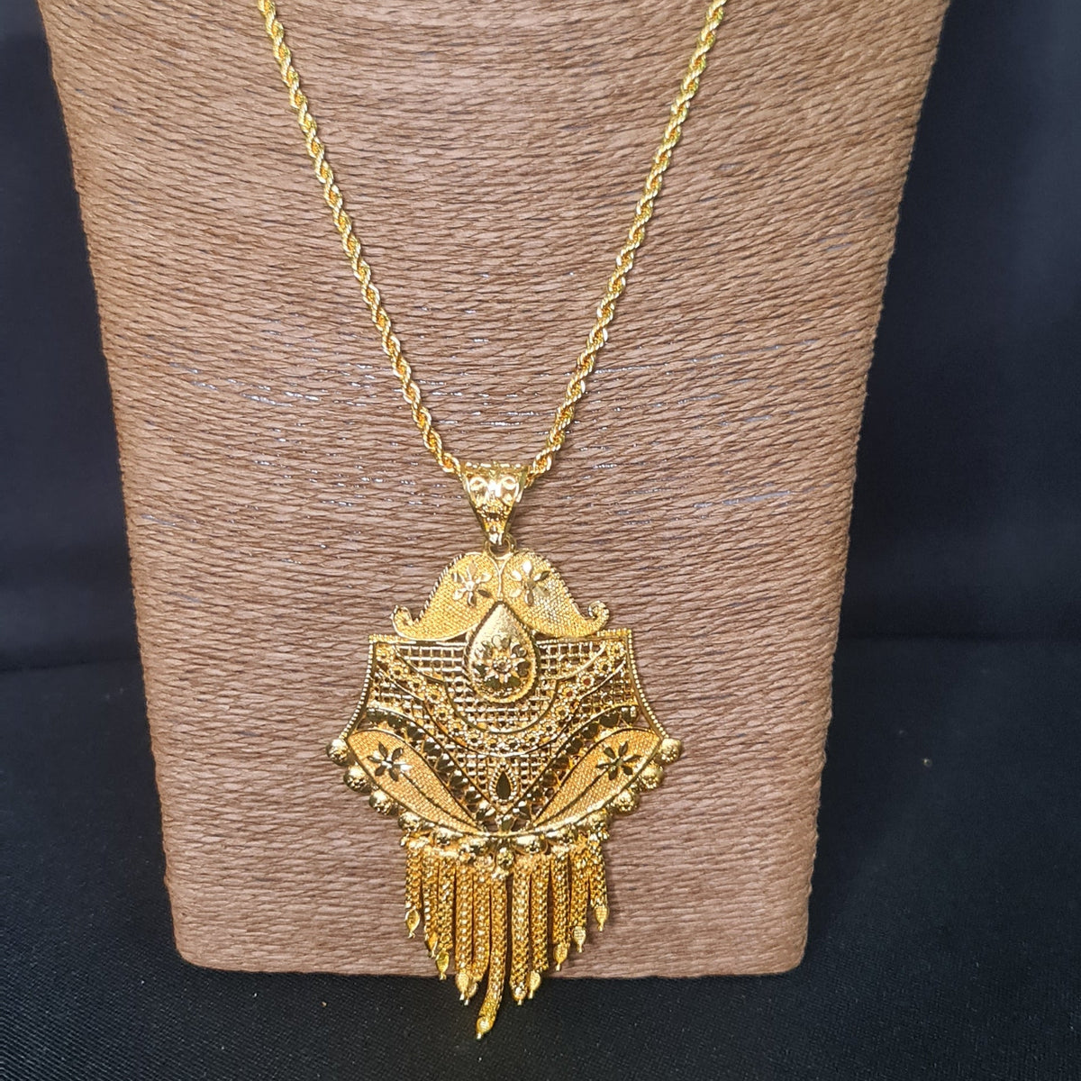 Zondo Necklace