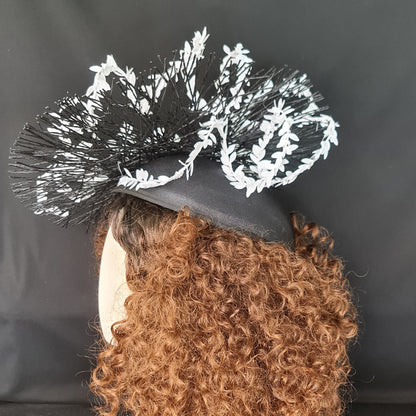 Hopolang Fascinator