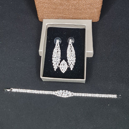 Akani Jewellery Set