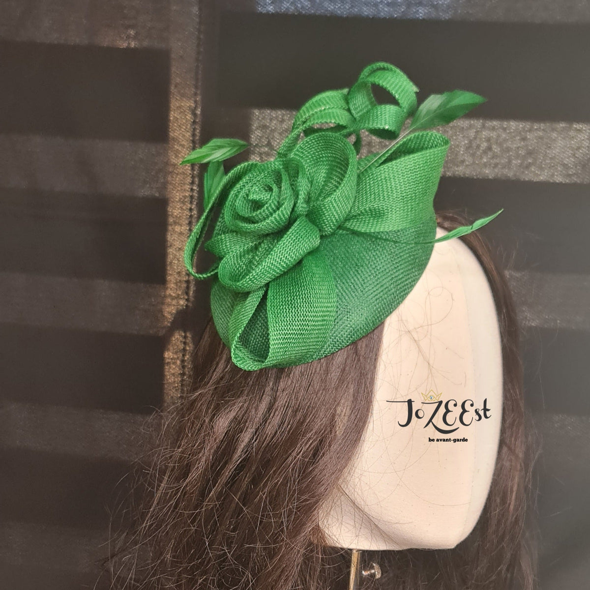Nungu Fascinator