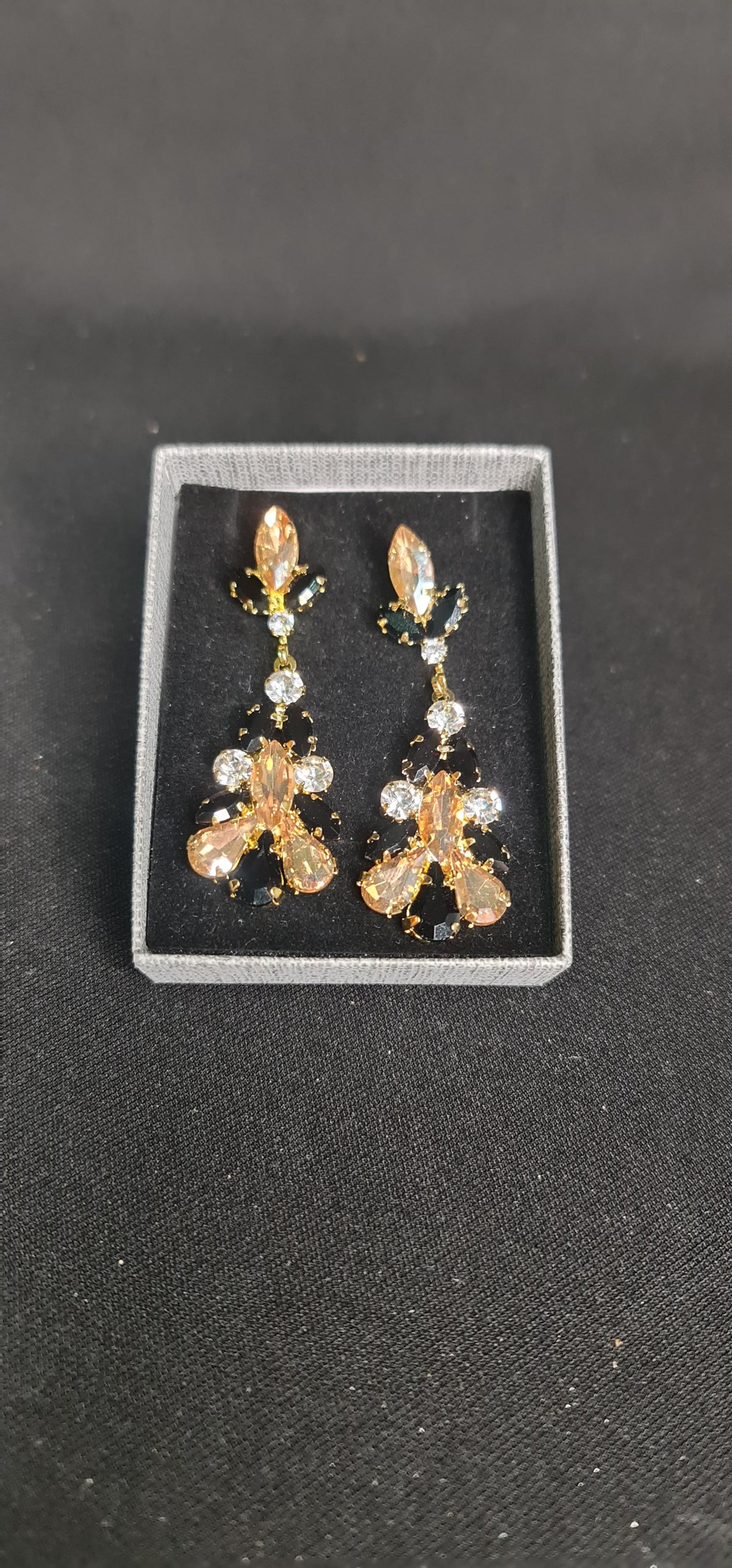 Alice Earrings