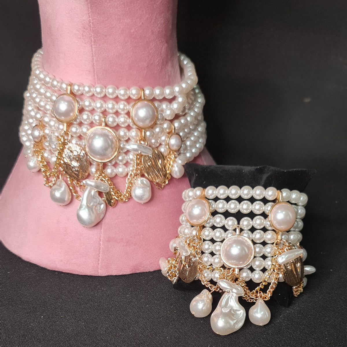 Maguwe Jewellery Set