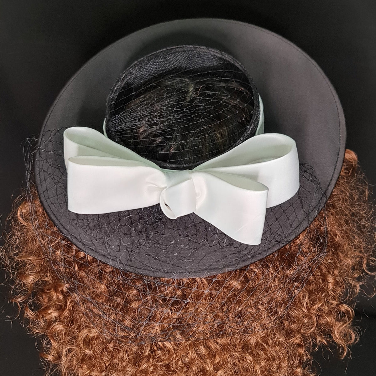 Asanda  Fascinator Hat