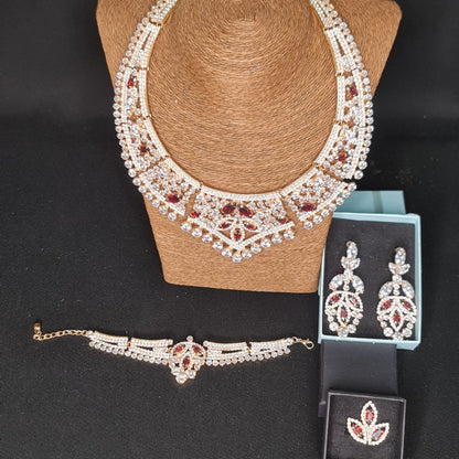 Amora Jewellery Set