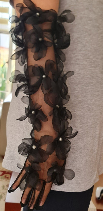 Lethabo Gloves