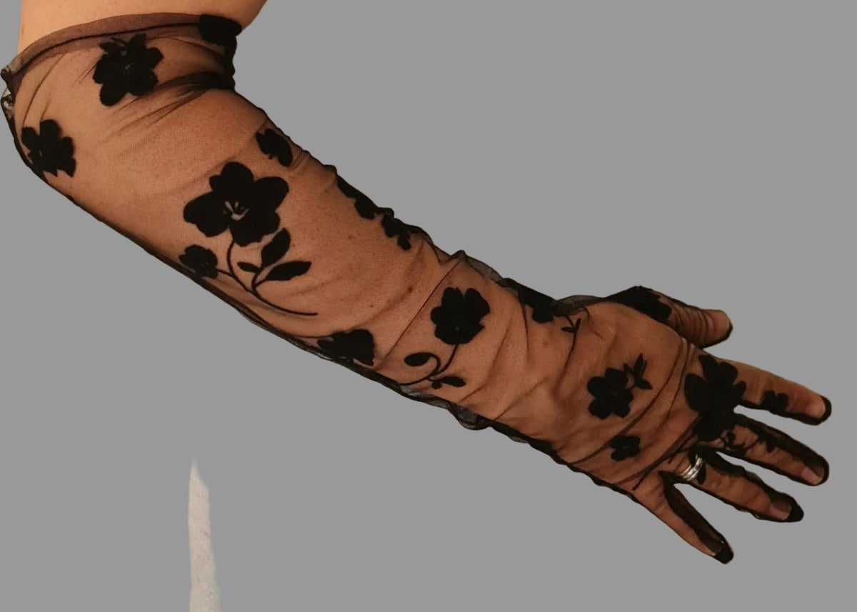 Tshego Gloves