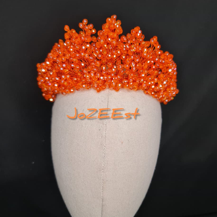 Pumi Crown